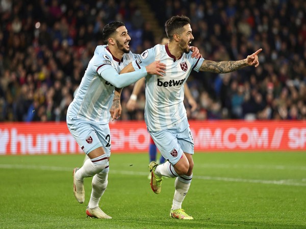 Manuel Lanzini (Photo: Twitter/Premier League)