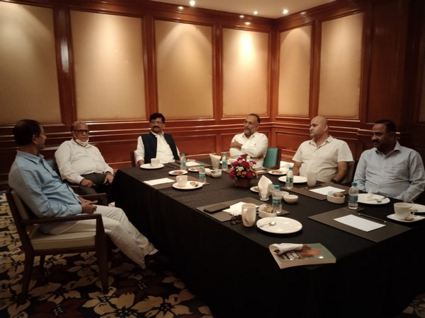 Sanjay Raut discussing strategies ahead Goa Assembly polls in Panaji, Goa. (Photo/Twitter)