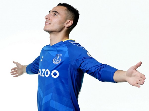 Anwar El Ghazi (Photo: Twitter/Everton FC)