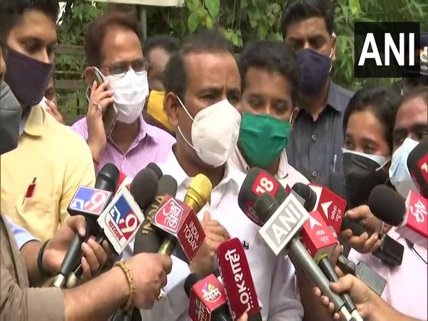 Maharashtra Health Minister Rajesh Tope (Photo/ANI)