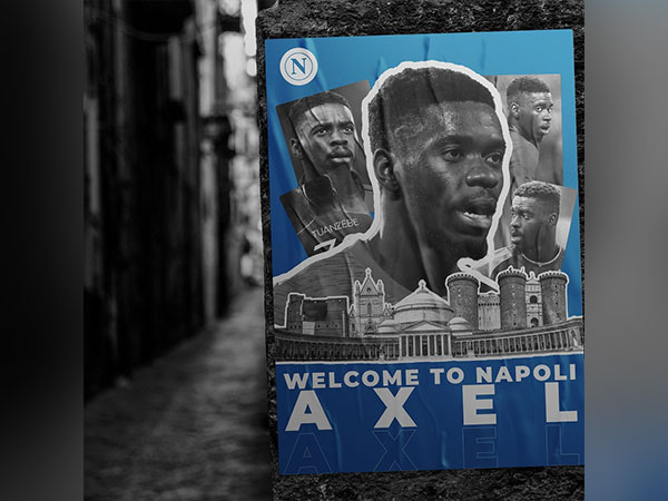 Axel Tuanzebe (Photo: Twitter/SSC Napoli)