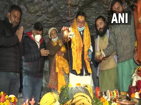 Uttarakhand CM visits Tapkeshwar Mahadev Temple (Photo/ANI) 