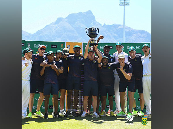 South Africa celebrate after series win against India (Photo/ Cricket South Africa Twitter)