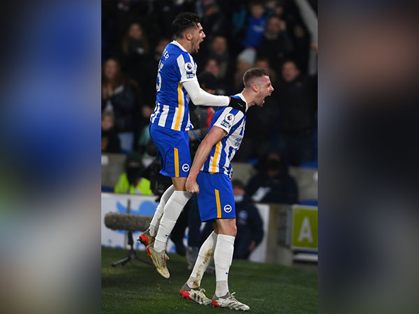 Brighton and Hove Albion players celebrating (Photo: Twitter/Premier League)