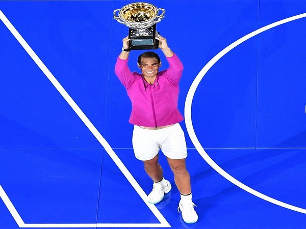 Rafael Nadal with Australian Open title (Photo/ Australian Open Twitter)