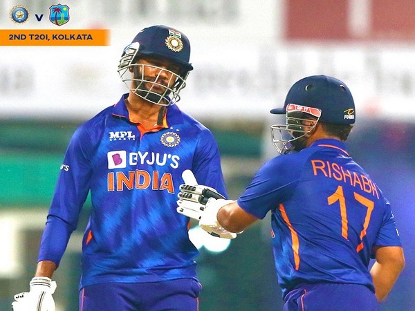 Venkatesh Iyer and Rishabh Pant  (Image: BCCI)