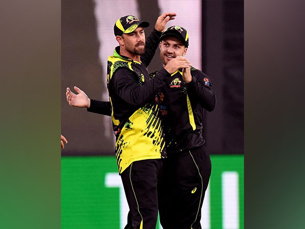 Josh Inglis with Glenn Maxwell (Photo/Cricket Australia-Twitter)