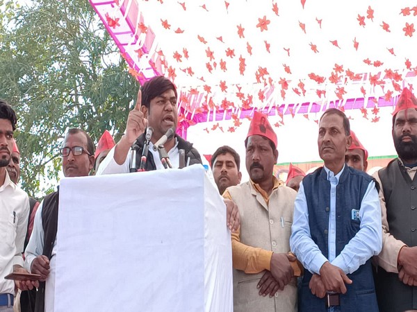 National President of Vikassheel Insaan Party and Bihar Minister Mukesh Sahani (Photo:Twitter/Mukesh Sahani)