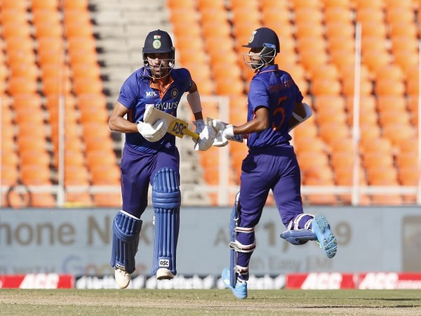 Deepak Chahar and Washington Sundar (Image: BCCI)
