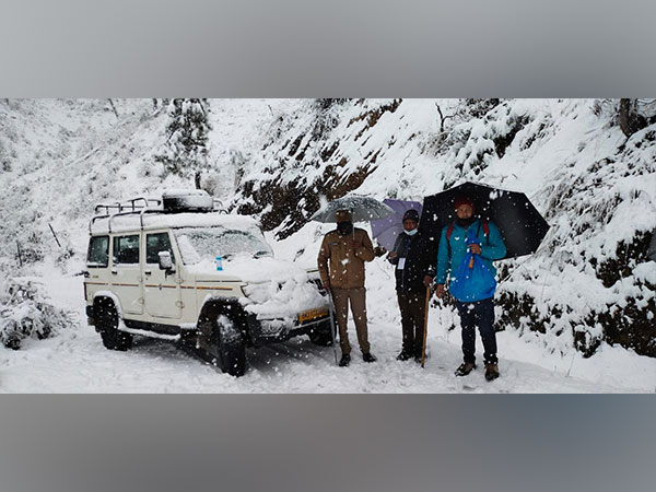 Polling parties brave severe weather conditions to reach polling stations in Uttarakhand 