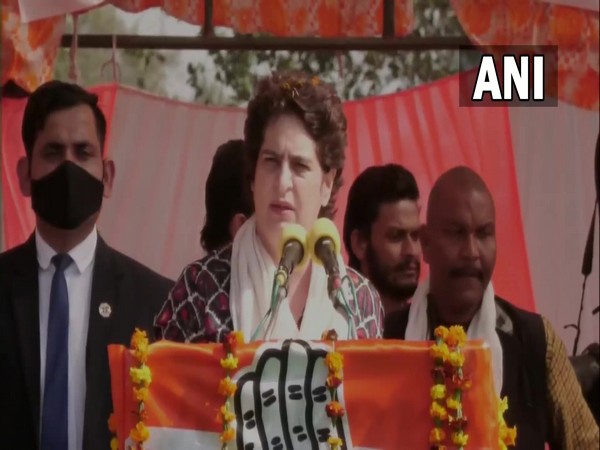 Congress general secretary Priyanka Gandhi Vadra in UP's Hardoi (Photo/ANI)