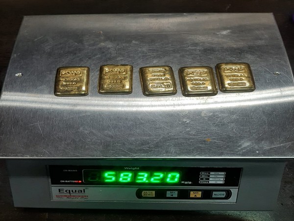 Gold biscuits were seized from Air India flight arriving from Dubai