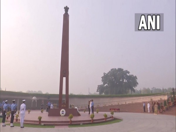 Service chiefs at the National War Memorial in New Delhi on Friday. (Photo/ANI)