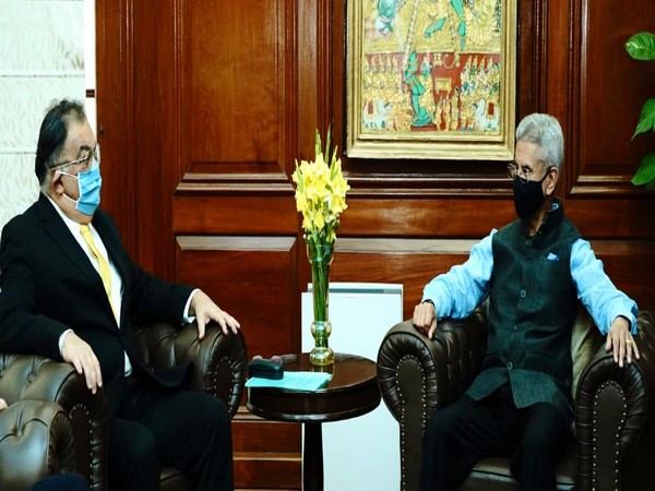 Jaishankar meets Brazilian Strategic Affairs Secretary (Photo/Twitter: Jaishankar)