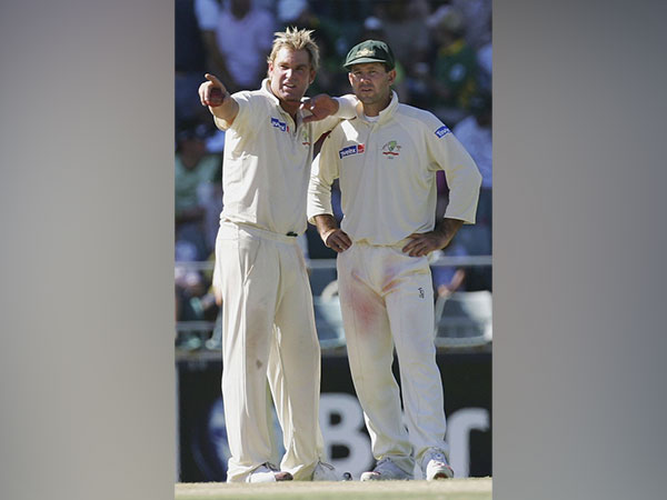 Shane Warne with Ricky Ponting (Photo/ Ricky Ponting Twitter)