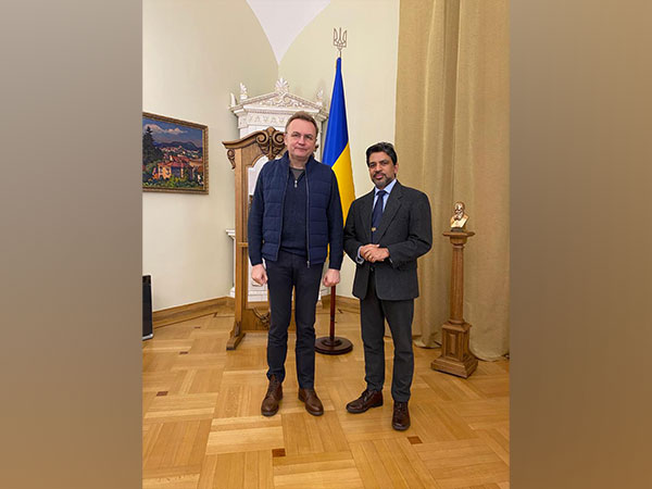 Indian Ambassador to Ukraine, Partha Satpathy met with the Mayor of Lviv, Andriy Sadovyi (Twitter: Indian Embassy in Ukraine)