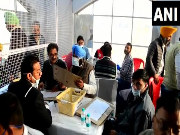 Counting of votes in Gurdaspur (Photo/ANI)