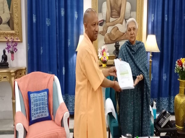 Uttar Pradesh Chief Minister Yogi Adityanath tenders his resignation to Governor Anandiben Patel at Raj Bhavan in Lucknow. (Photo/ANI)
