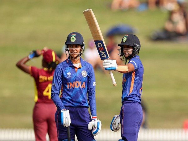 Smriti Mandhana and Harmanpreet Kaur (Photo: Twitter/ ICC Cricket World Cup)
