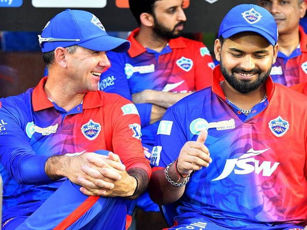 Rishabh Pant and Ricky Ponting (Photo: Twitter/Delhi Capitals)