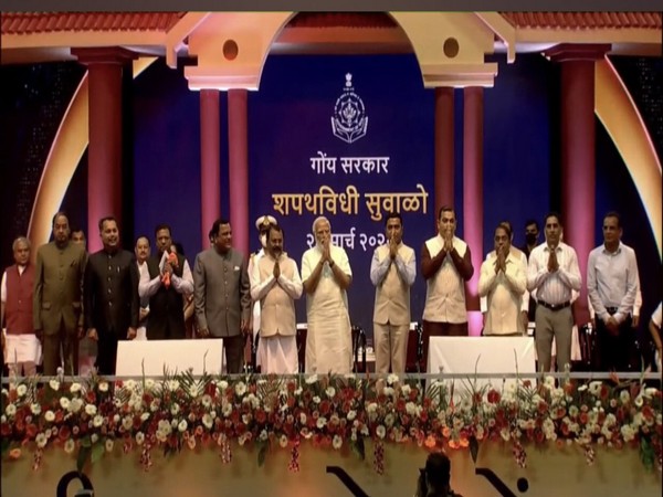 Goa CM swearing-in ceremony (Photo:Twitter/Jai Ram Thakur)