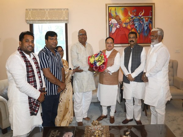 Nishad party chief Sanjay Nishad meeting JP Nadda at Delhi