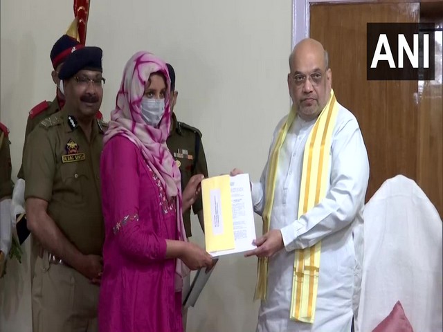 Amit Shah hands over job appointment letters to families of martyred police personnel