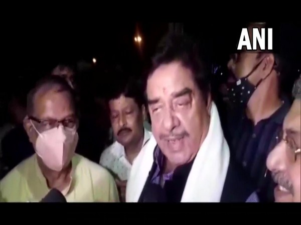 TMC candidate Shatrughan Sinha in Asansol (Photo/ANI)