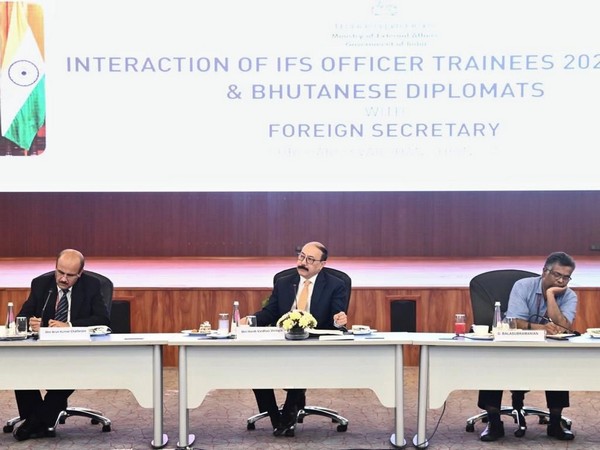 Shringla interacts with IFS trainees, stresses on role of Indian diplomats in promoting ideals of Atmanirbhar Bharat (Twitter: MEA)