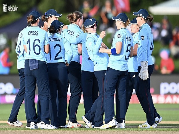 England women's cricket team (Photo: Twitter/England Cricket)
