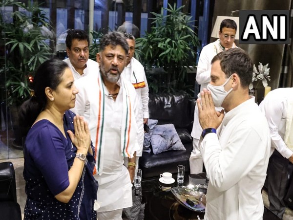 Congress leader Rahul Gandhi meets the family of late actor Puneeth Rajkumar (Photo/ANI)