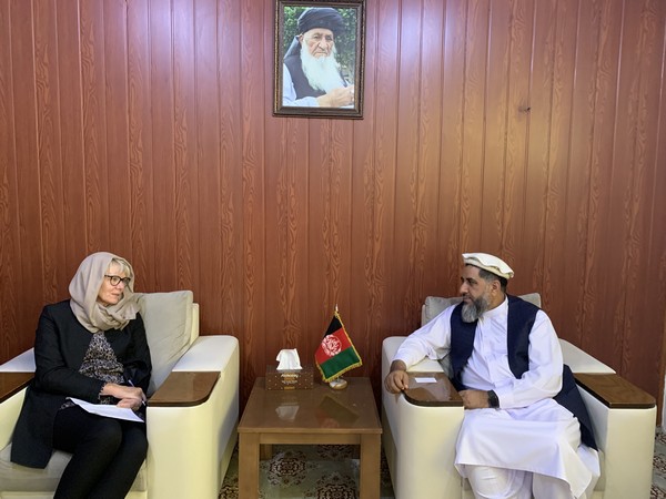 UN special envoy meets Chairman of Afghan Senate Fazal Hadi Muslimyar (Photo Credit: Twitter)