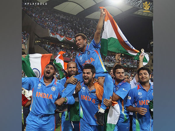 Former India batter Sachin Tendulkar (Photo: RCB/Twitter)