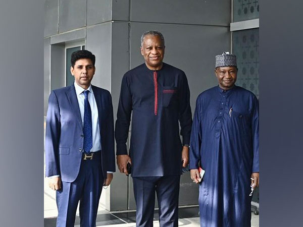 Nigerian Foreign Minister Geoffrey Onyeama arrives in New Delhi ahead of Raisina Dialogue (Twitter: MEA)