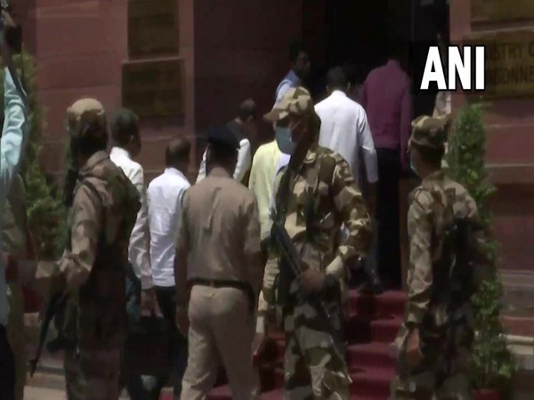BJP leader Kirit Somaiya seen arriving at MHA (Photo/ANI)