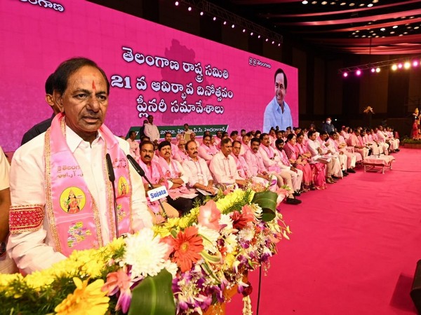 TRS president K Chandrashekhar Rao (Photo credit: Twitter@trspartyonline)
