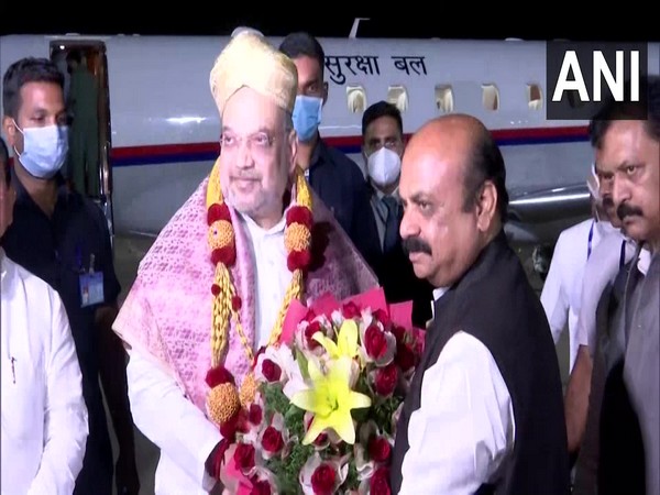 Union Minister Amit Shah reaches Bengaluru (Photo/ANI)