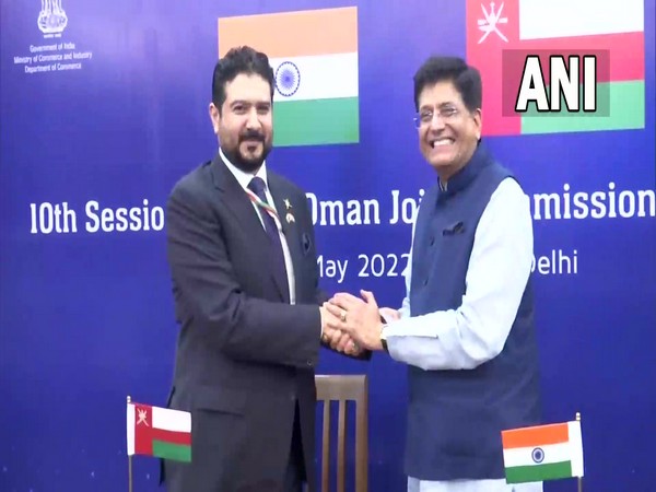 Union Minister for Commerce and Industry Piyush Goyal with Qais bin Mohammed al Yousef, Minister of Commerce, Industry and Investment Promotion of the Sultanate of Oman