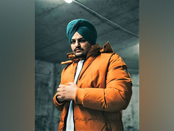 Sidhu Moose Wala (Photo/Harbhajan Singh-Twitter)