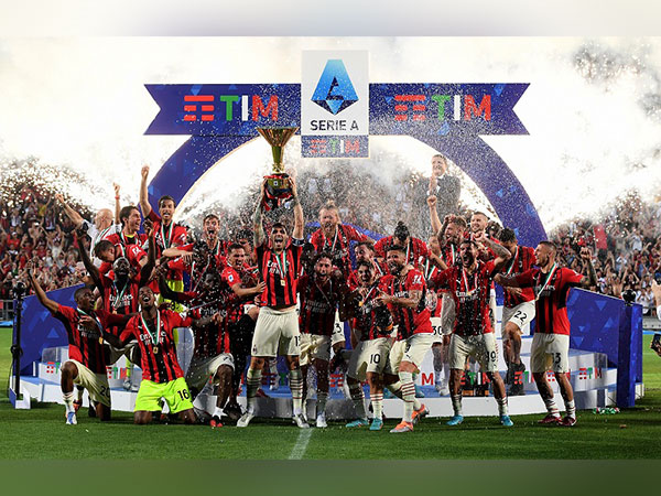 AC Milan crowned Serie A champions (Photo: Twitter/AC Milan)