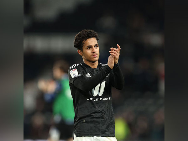 Fabio Carvalho (Photo: Twitter/Fulham Football Club: Champions)