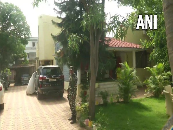 Enforcement Directorate conducts raids at six locations in Ranchi. (Photo/ANI)