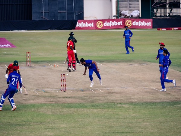 Teams of Zimbabwe, Afghanistan in action    
