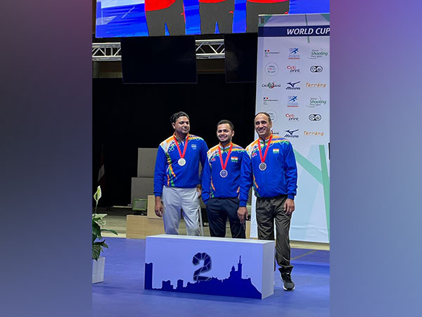 Manish Narwal and Singhraj Adhana. (Photo- SAI Media)