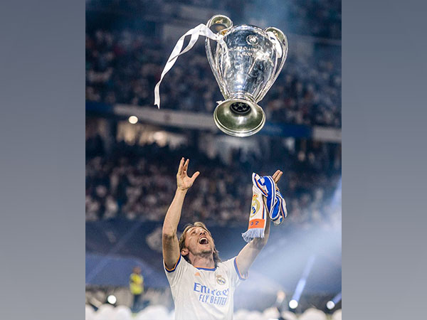 Luka Modric (Photo: Twitter/Real Madrid CF)