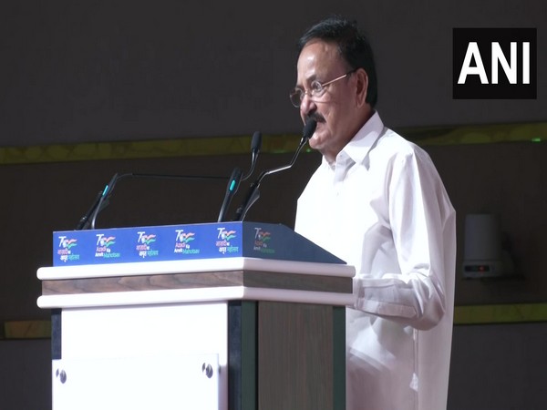 Vice President Venkaiah Naidu in Doha, Qatar