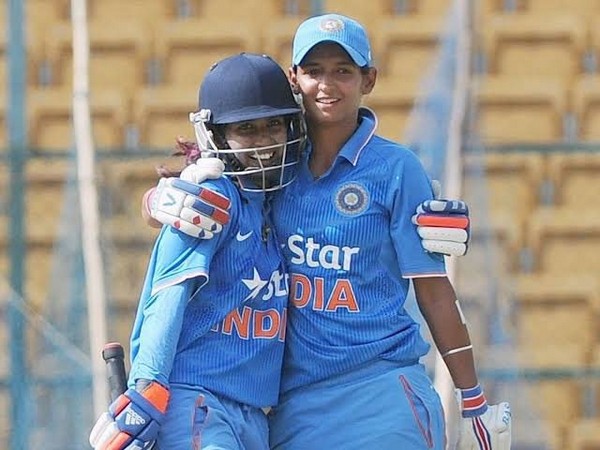 Harmanpreet Kaur and Mithali Raj. (Photo- Harmanpreet Kaur Twitter)