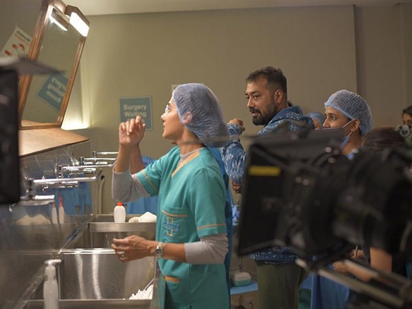 Taapsee Pannu in Dobaaraa (Image source: Twitter)