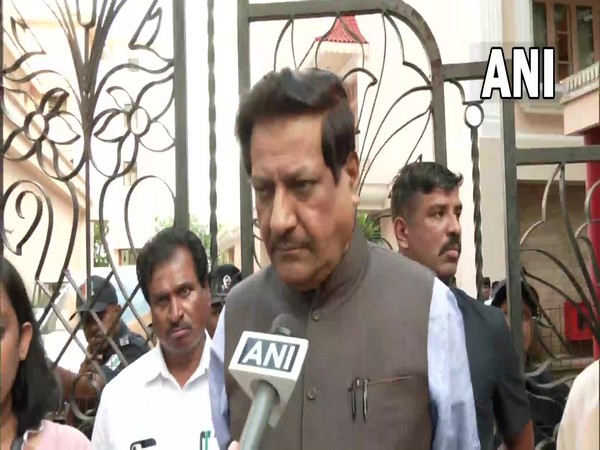 Maharashtra Congress leader Prithviraj Chavan (Photo:ANI)