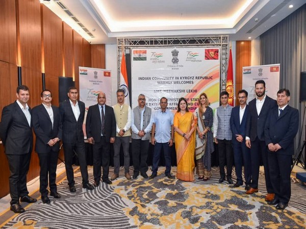 MoS Meenakashi Lekhi met with Indian community in Bishkek (Photo: Twitter/@M_Lekhi)